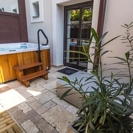Boutique Annuska 4*